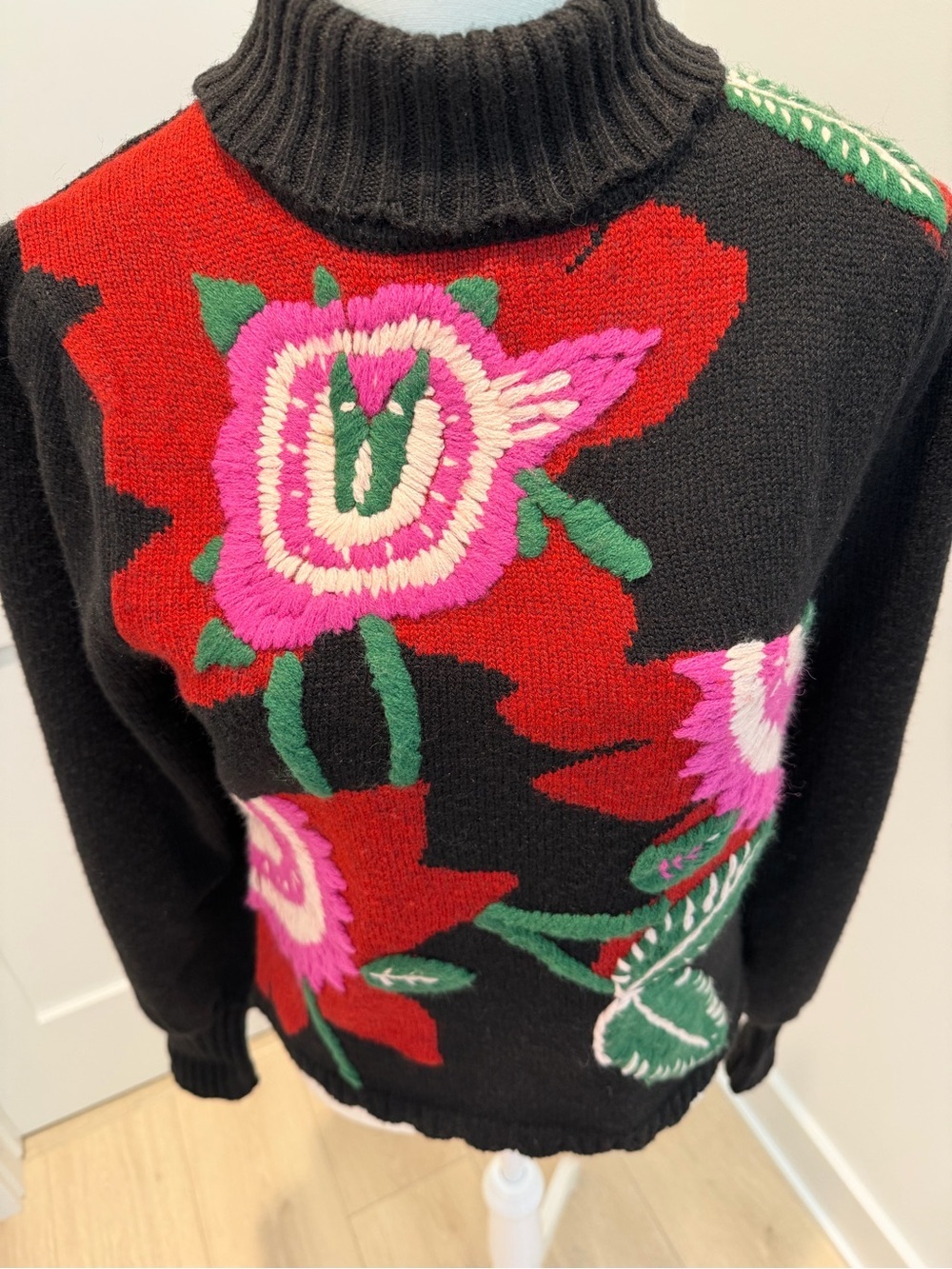 Farm Rio Black Floral Bold Colorful Mock-Neck Sweater Embroidered Flowers XS NEW - Picture 4 of 12